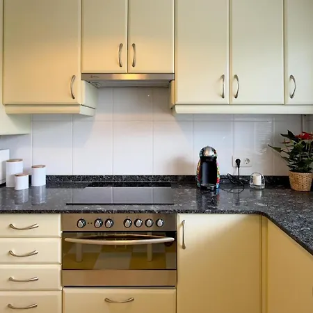 Apartmán Vivienda Olga, Piso Tranquilo Con Parking A 10 Min De Santiago *