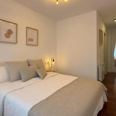 Apartmán Vivienda Olga, Piso Tranquilo Con Parking A 10 Min De Santiago *