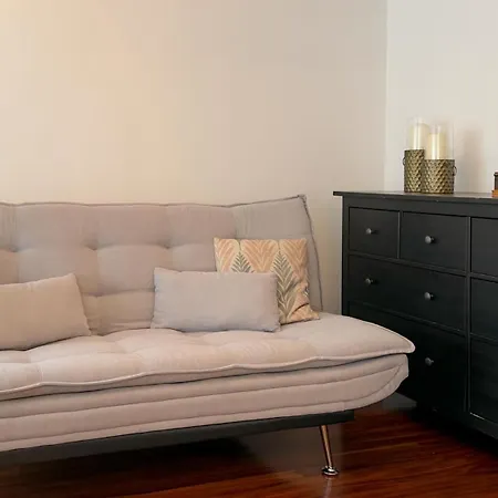 Vivienda Olga, Piso Tranquilo Con Parking A 10 Min De Santiago Apartmán *