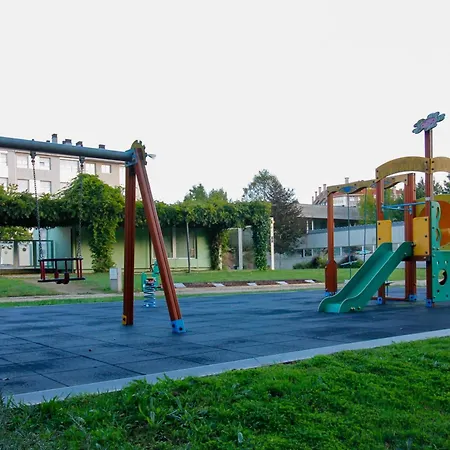 Apartmán Vivienda Olga, Piso Tranquilo Con Parking A 10 Min De Santiago